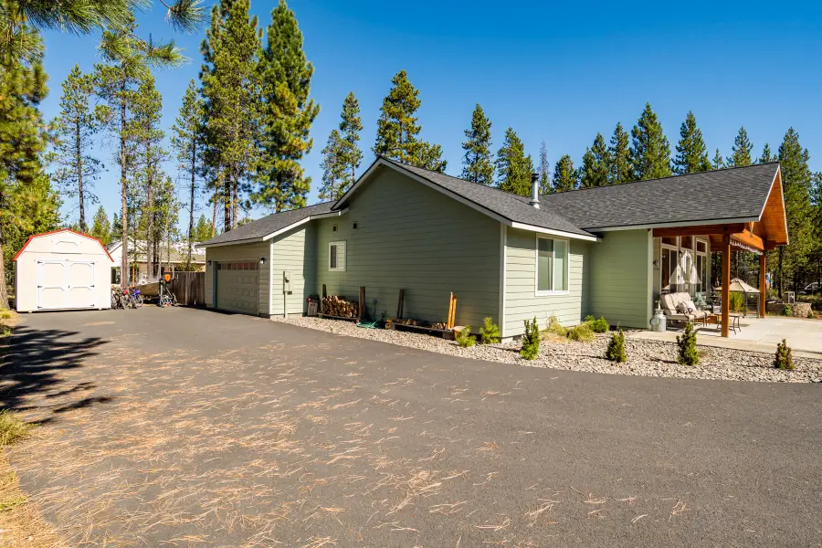 17154 Covina Road, Bend, OR 97707 - #2