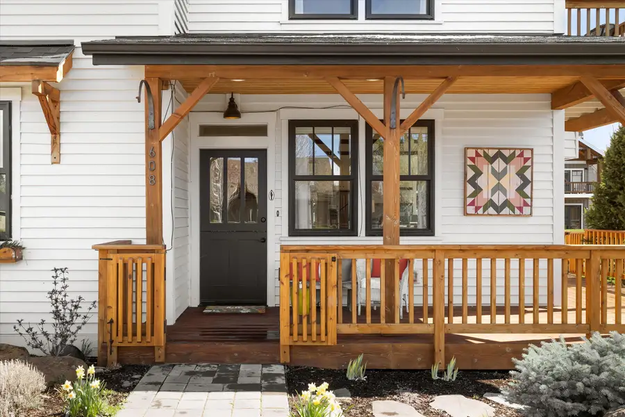 608 S Birch Street, Sisters, OR 97759 - #3