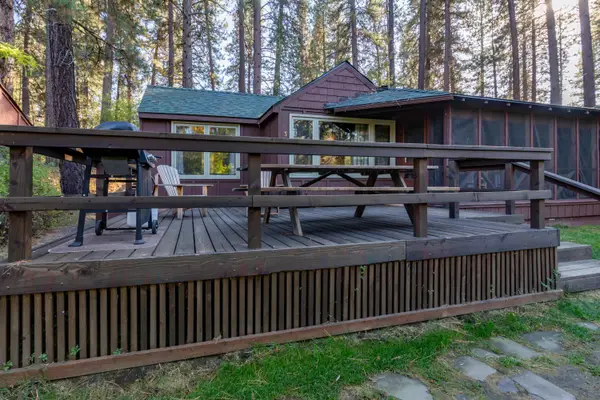 13375 SW Forest Service Road #U2, Camp Sherman, OR 97730