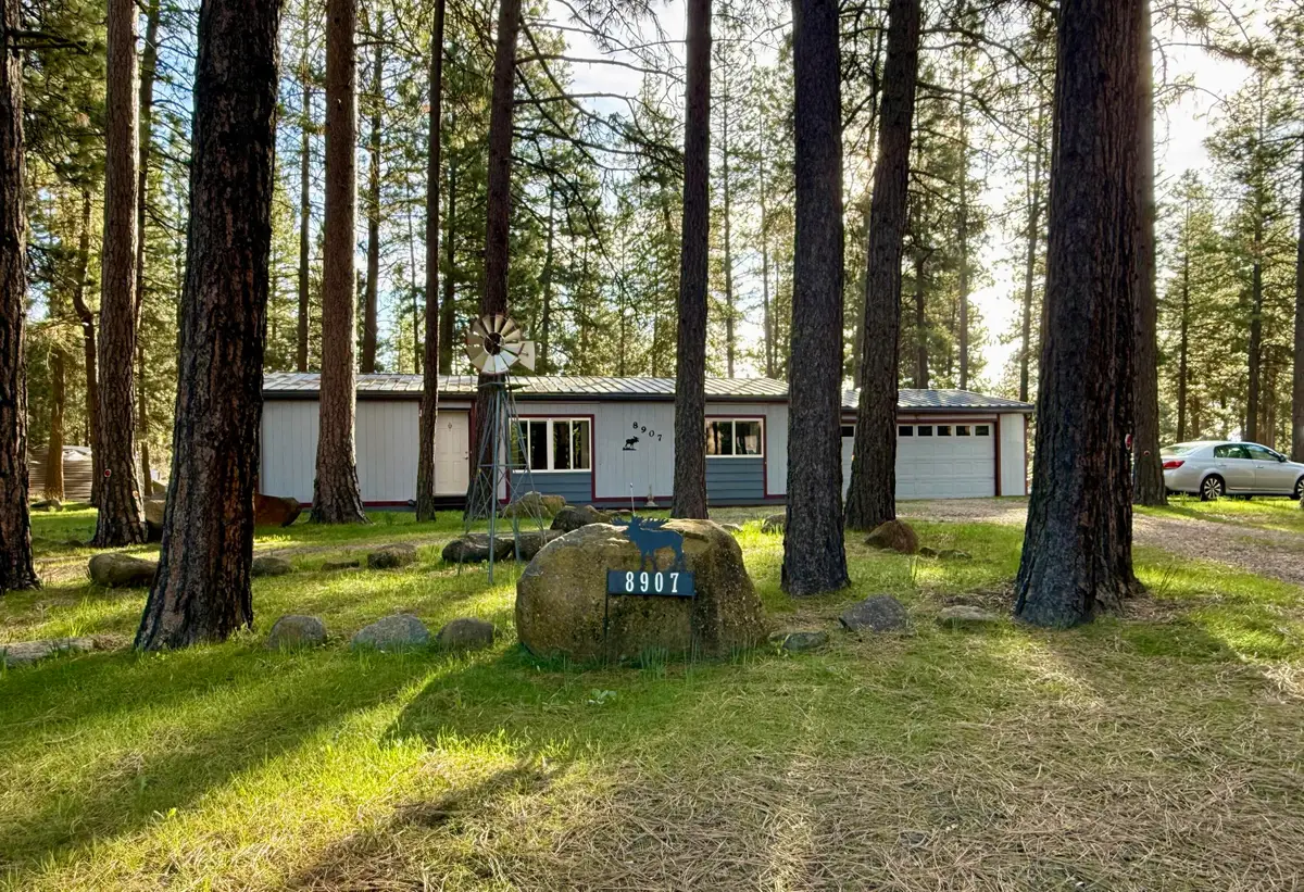 8907 Big Pine Way, Klamath Falls, OR 97603 - #1