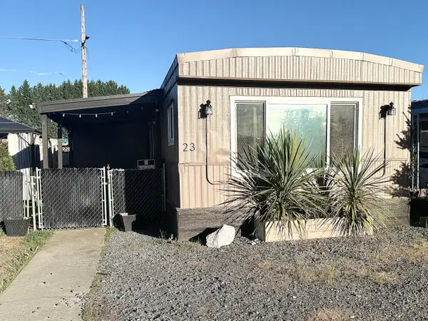 2395 Redwood Avenue #23, Grants Pass, OR 97527