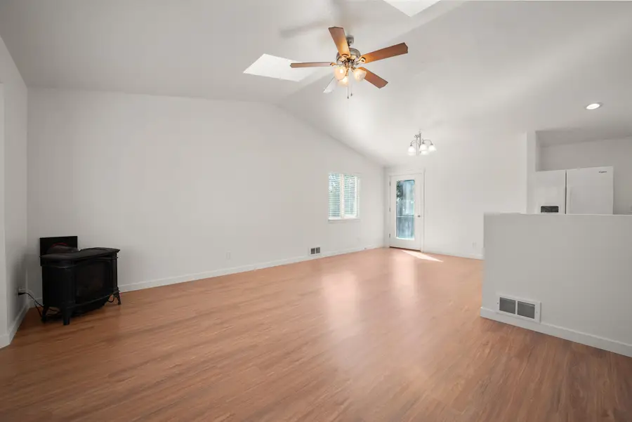 1699 NE Sonya Court, Bend, OR 97701 - #2