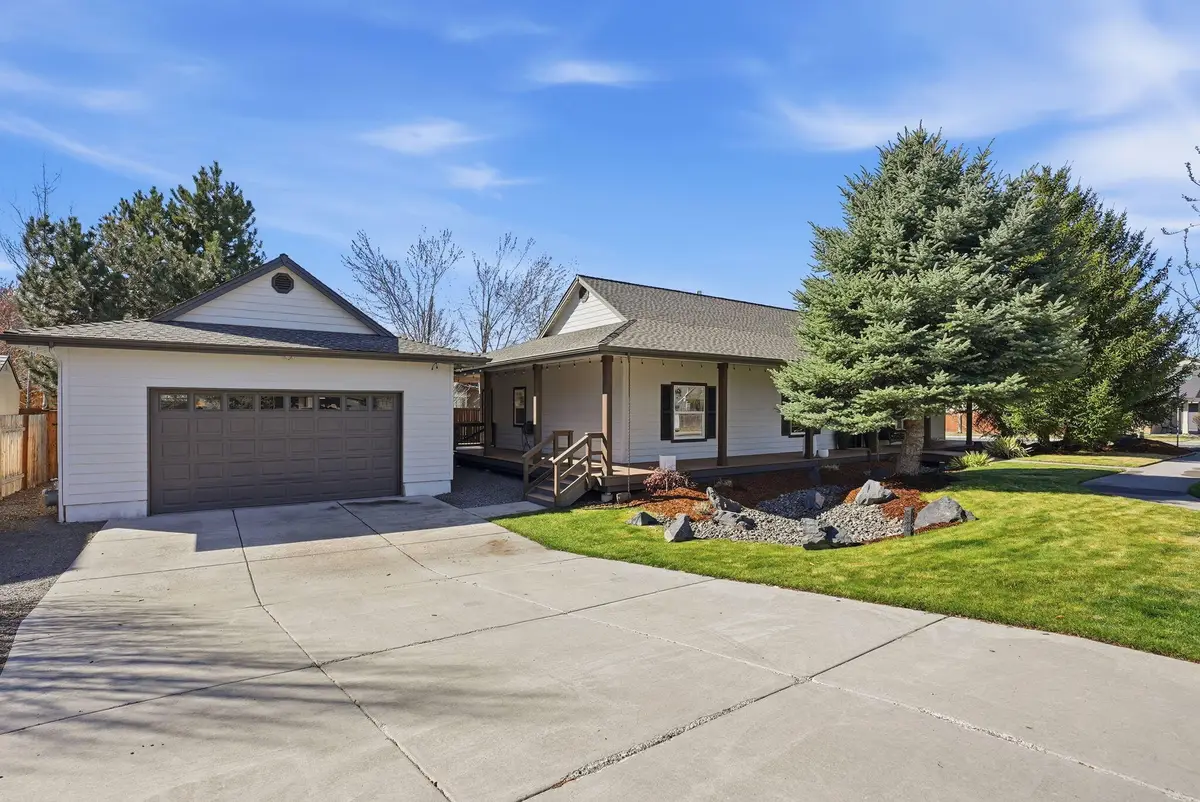 20721 Tango Creek Avenue, Bend, OR 97701 - #1