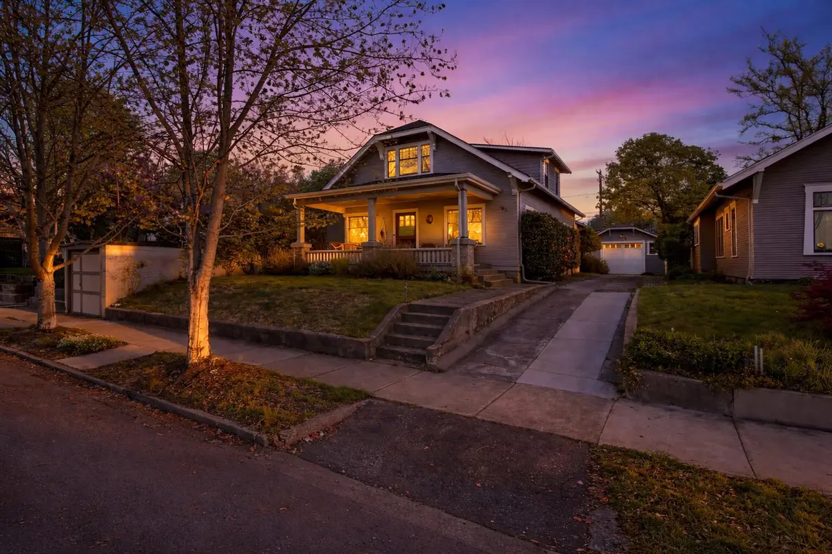 821 Minnesota Avenue, Medford, OR 97504 - #1