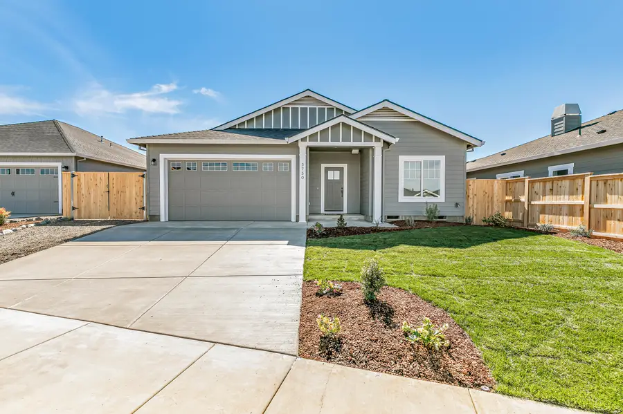 3750 Carlin Drive, Medford, OR 97504 - #3