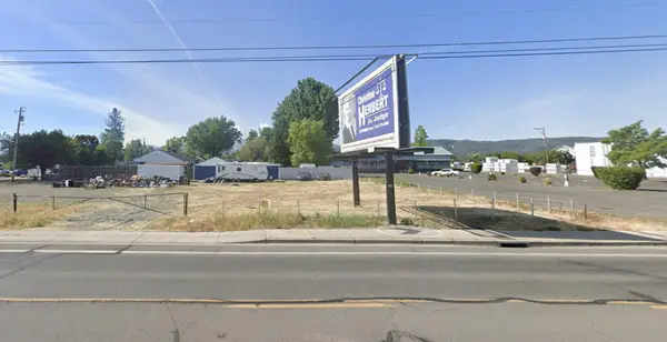 2535 W Main Street, Medford, OR 97501