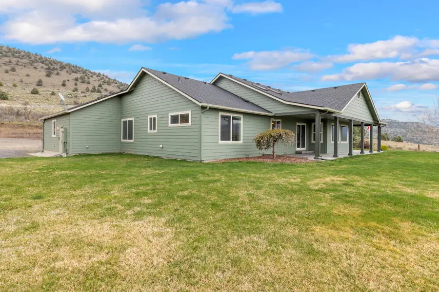12445 Highway 140 E, Klamath Falls, OR 97603 - #3