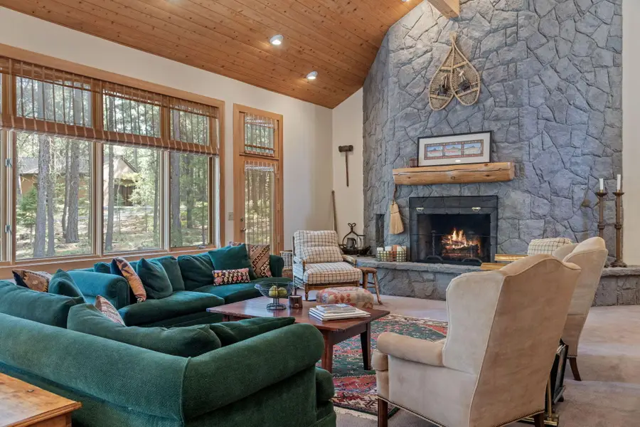 70440 Linnaea Borealis #GM395, Black Butte Ranch, OR 97759 - #3