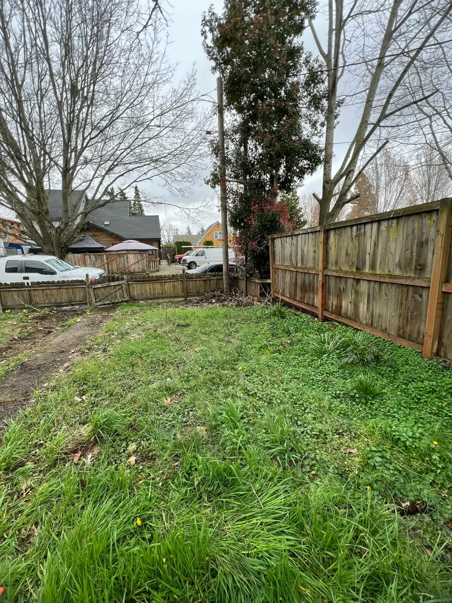 330 Grove Street Ne, Salem, OR 97301 - #2