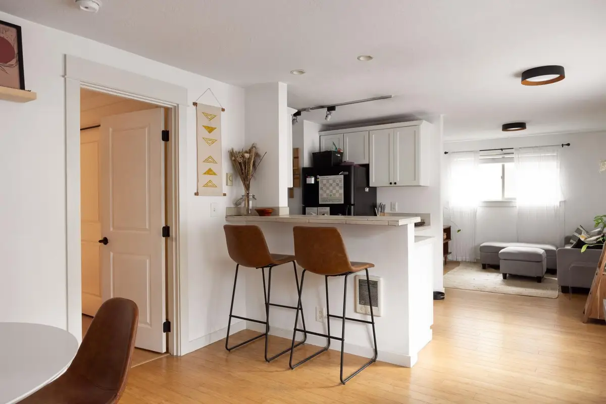 1010 NW Roanoke Avenue #APT 8, Bend, OR 97703 - #1