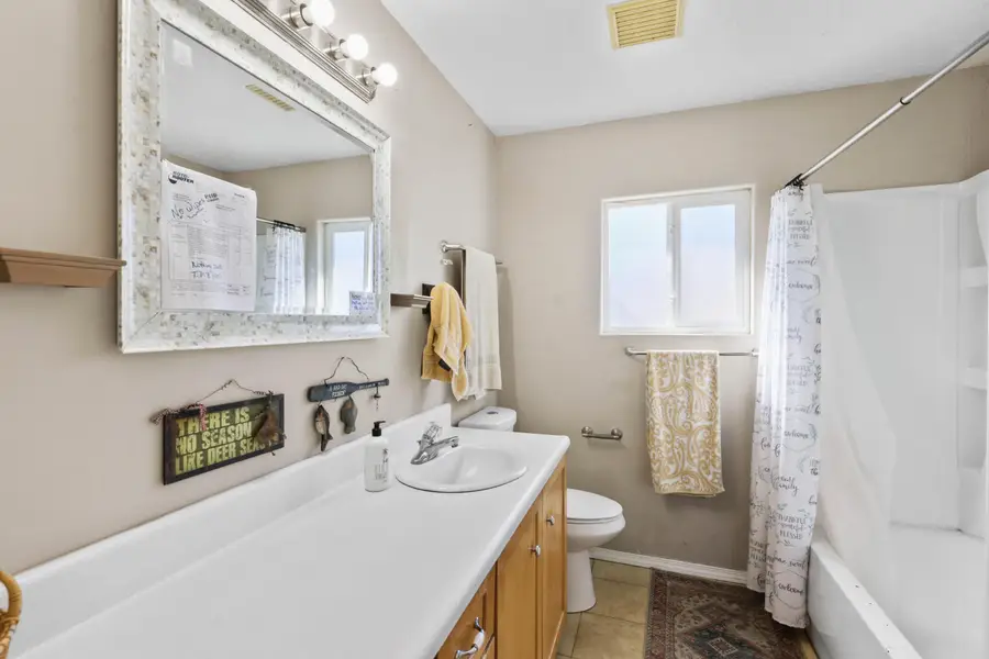 2987 Delta Waters Road, Medford, OR 97504 - #2