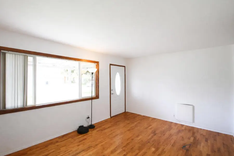 2816 Duell Avenue, Medford, OR 97501 - #2