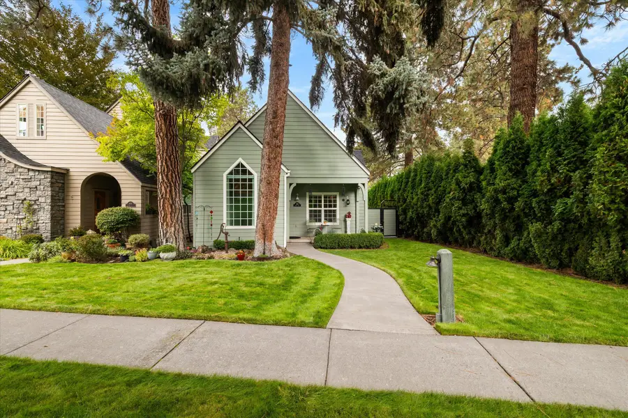 990 NE Wiest Way, Bend, OR 97701 - #3