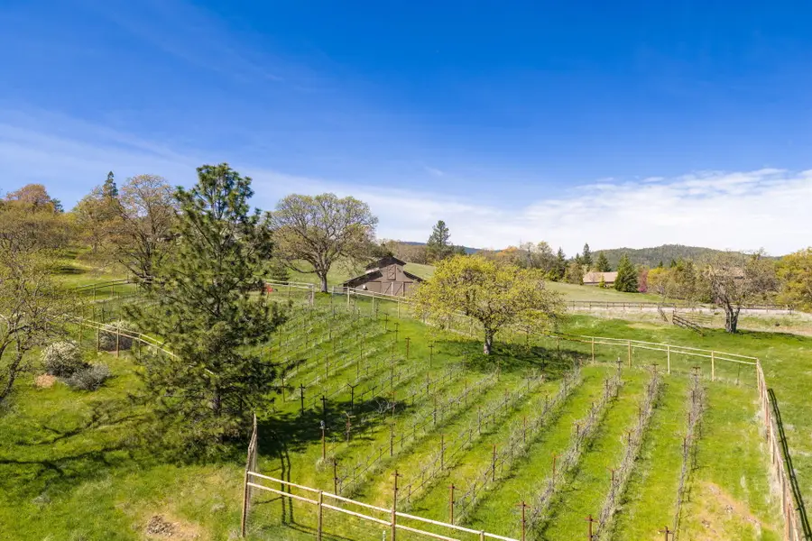 84 Placer Hill Drive, Jacksonville, OR 97530 - #2