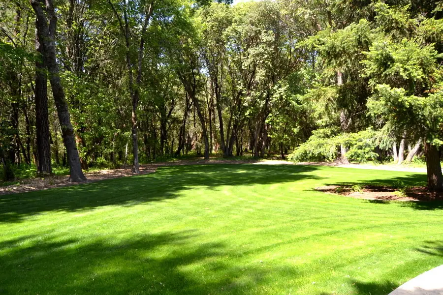 737 Pinecrest Drive, Grants Pass, OR 97526 - #2