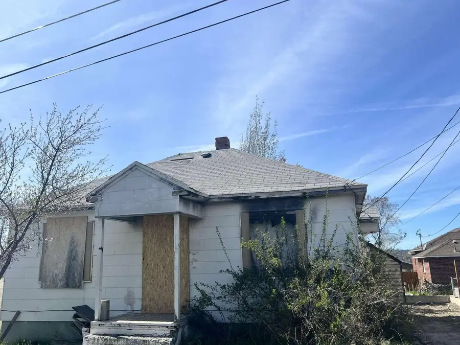 112 S Wendling Street, Klamath Falls, OR 97601 - #2