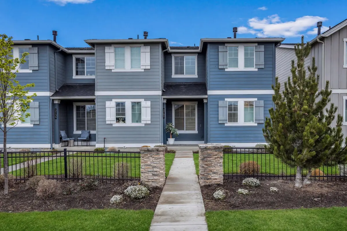 3741 Eagle Road, Bend, OR 97701 - #1