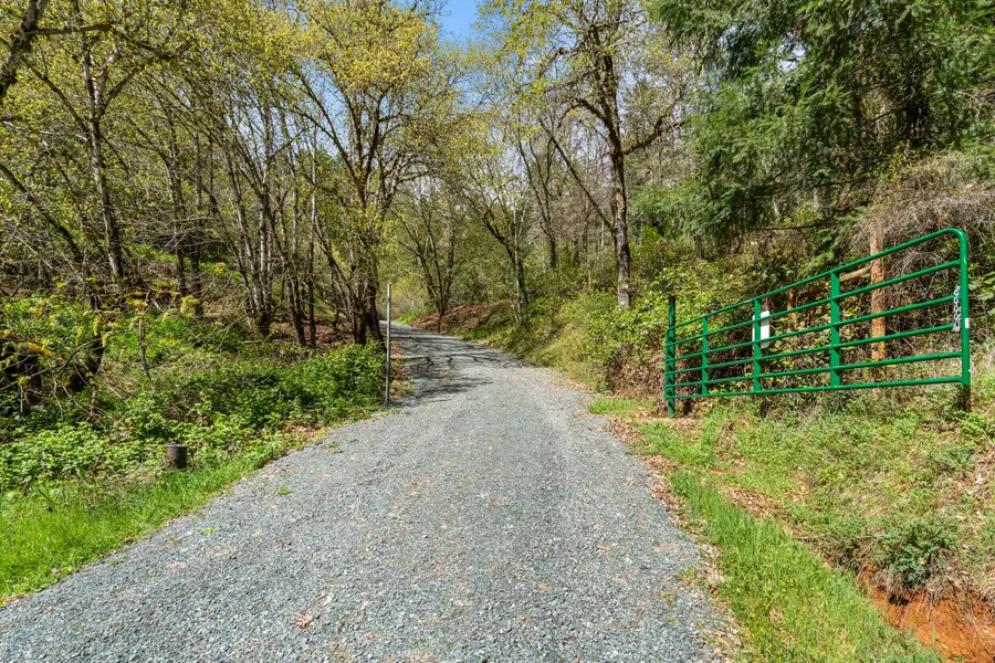 6200 Lower Grave Creek Road, Wolf Creek, OR 97497 - #2