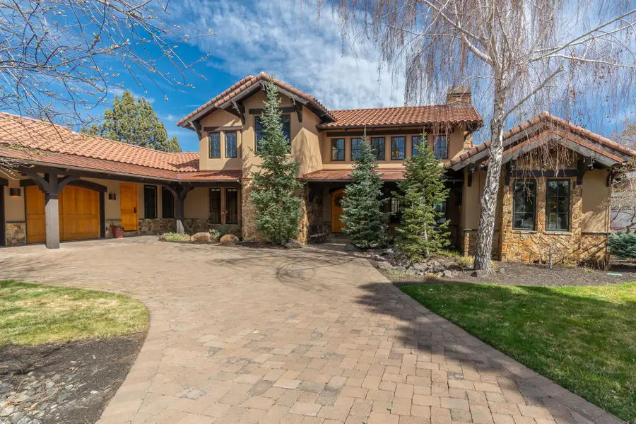 23098 Watercourse Way, Bend, OR 97701 - #2