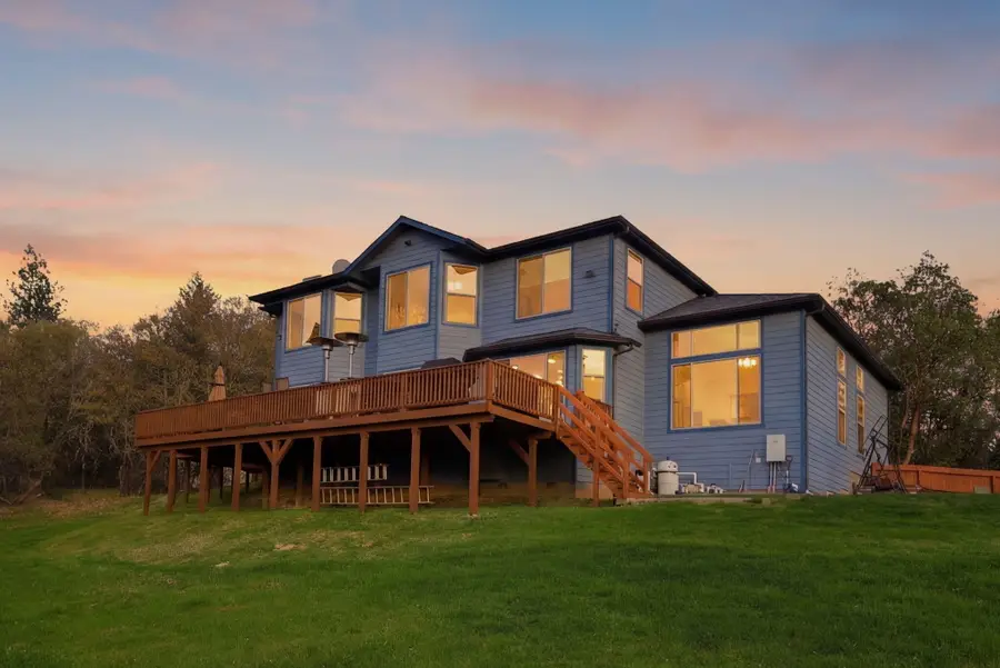 547 Jackpine Drive, Grants Pass, OR 97526 - #2