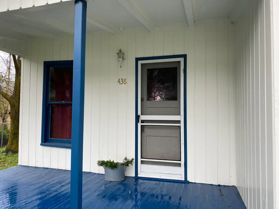 438 Washington Street, Klamath Falls, OR 97601 - #2