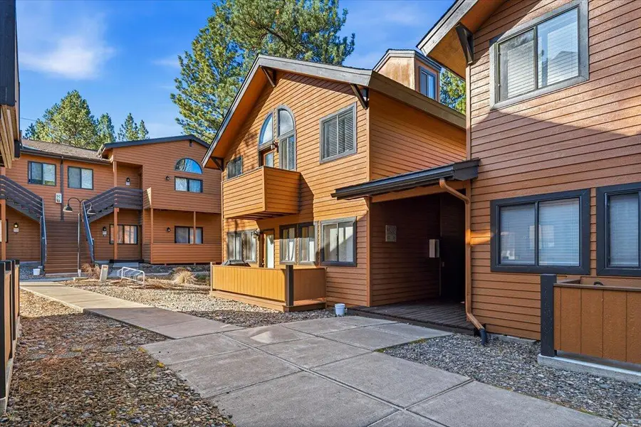 56856 Enterprise Drive # E4, Sunriver, OR 97707 - #2