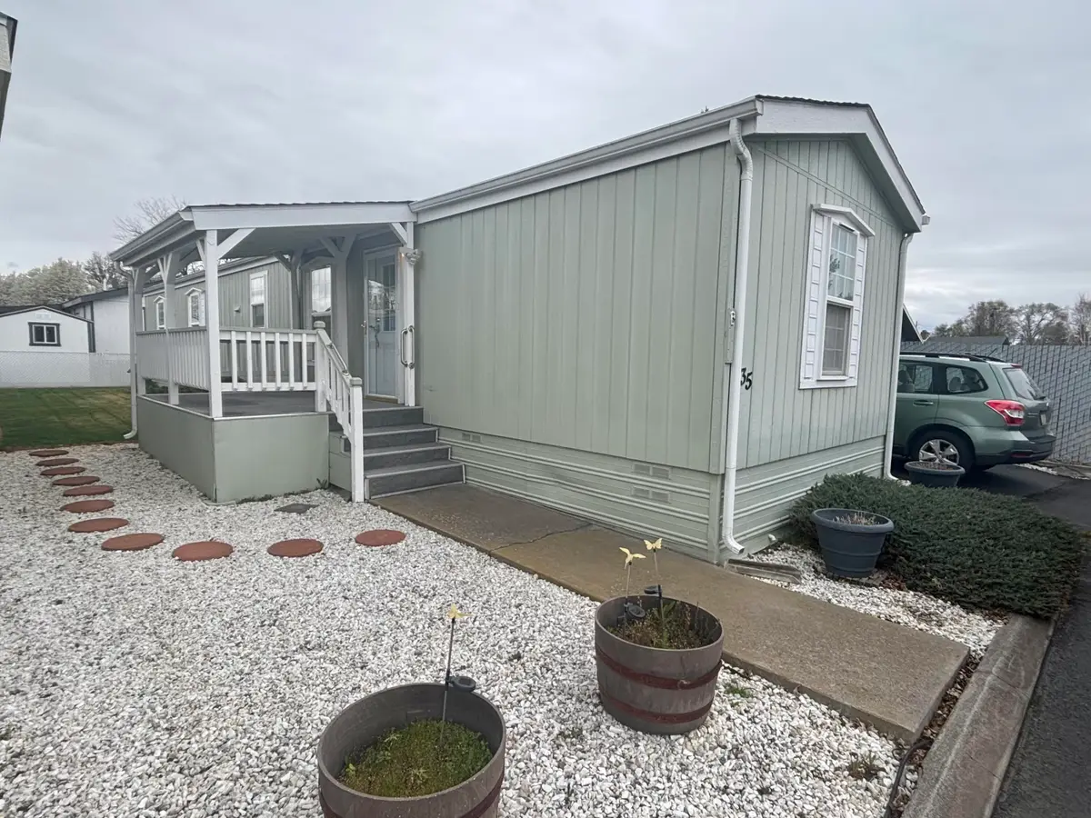 4200 Summers Lane #UNIT 35, Klamath Falls, OR 97603 - #1