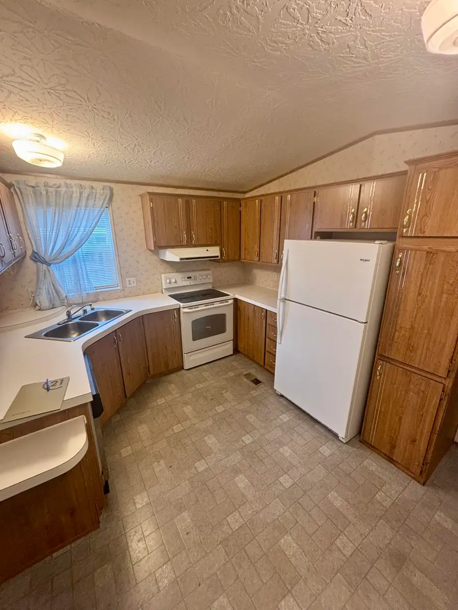 4200 Summers Lane #UNIT 35, Klamath Falls, OR 97603 - #3