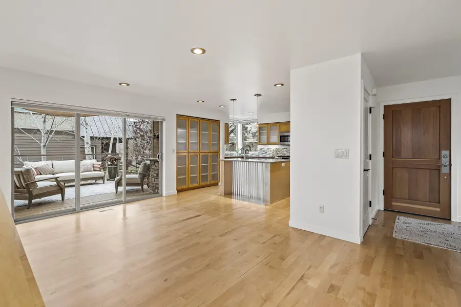 224 Volunteer Park Lane, Redmond, OR 97756 - #3