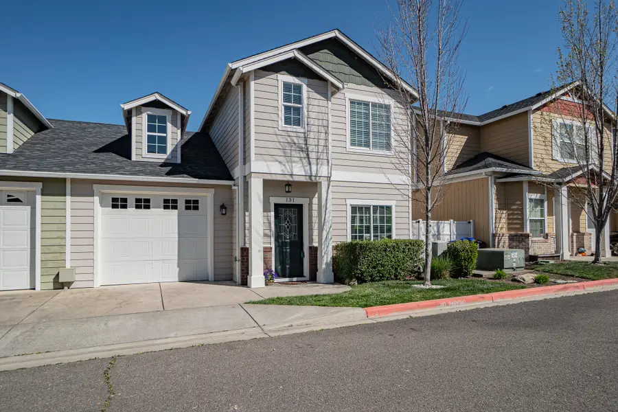 131 Poppy Bay Place, Talent, OR 97540 - #2