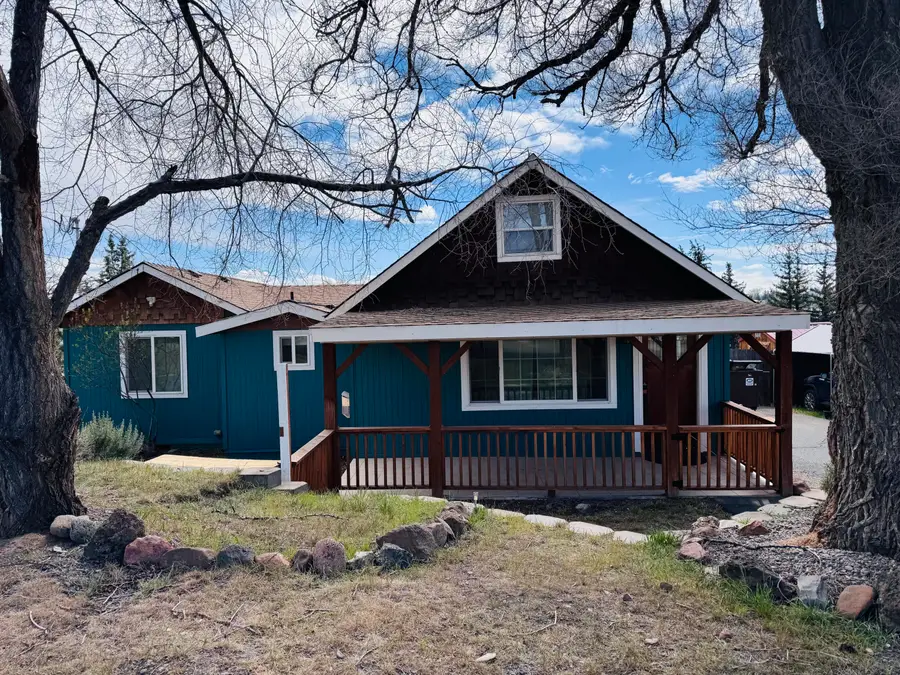 451 SE C Street, Madras, OR 97741 - #2