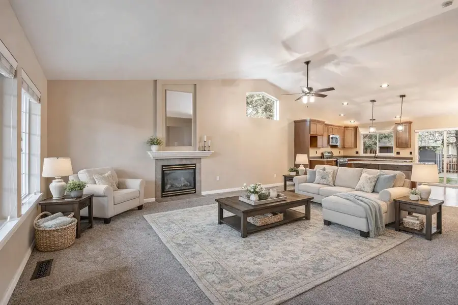 63037 Yampa Way, Bend, OR 97701 - #2