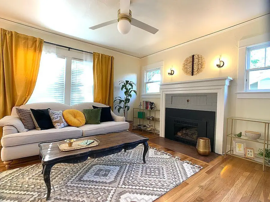 625 S Holly Street, Medford, OR 97501 - #2