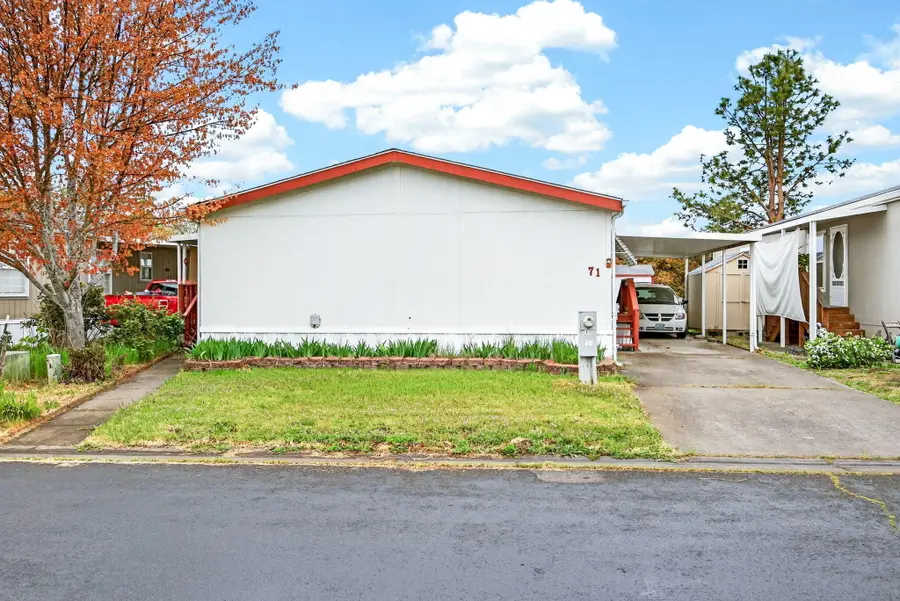 6850 Downing Road #SPC 71, Central Point, OR 97502 - #2