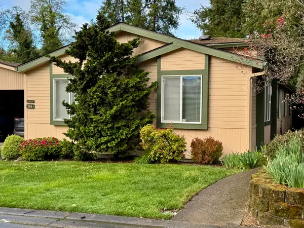 126 NW Wrightwood Circle, Grants Pass, OR 97526