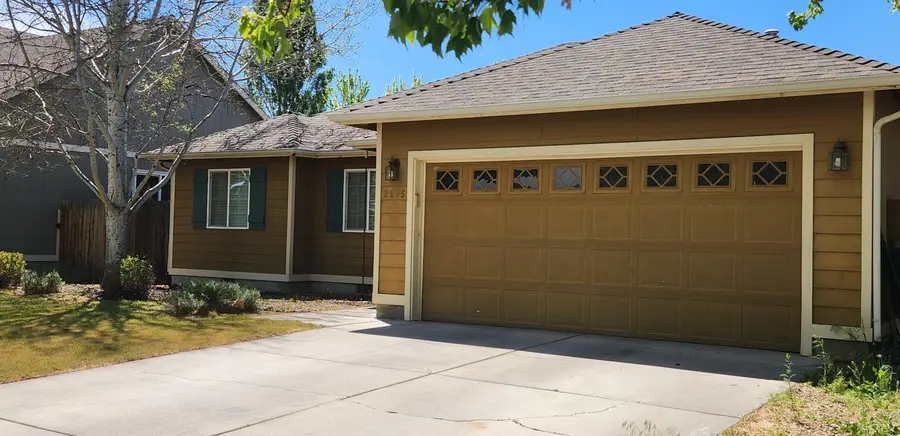 2695 NE 9th Street, Redmond, OR 97756 - #3
