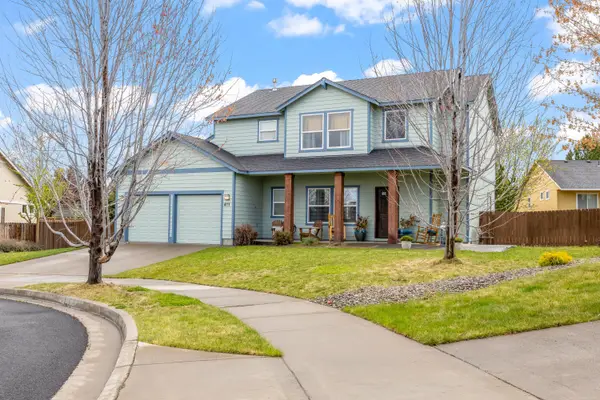 411 NE Petal Court, Madras, OR 97741