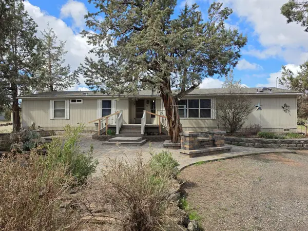 4715 NW 49th Lane, Redmond, OR 97756