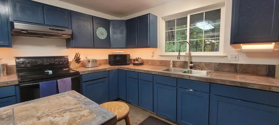 3760 Pleasant Creek Road, Rogue River, OR 97537 - #2