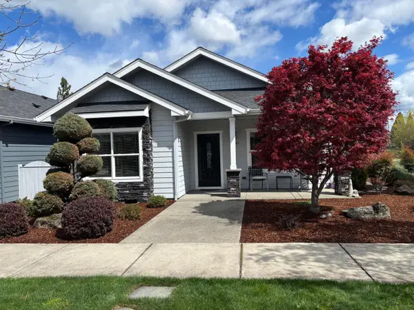 1160 Boulder Ridge Street, Central Point, OR 97502