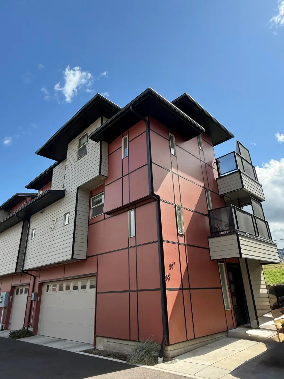 55 S Mountain Avenue, Ashland, OR 97520 - #1