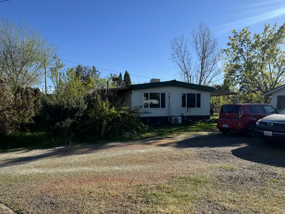 6009 Harris Road, Central Point, OR 97502 - #1