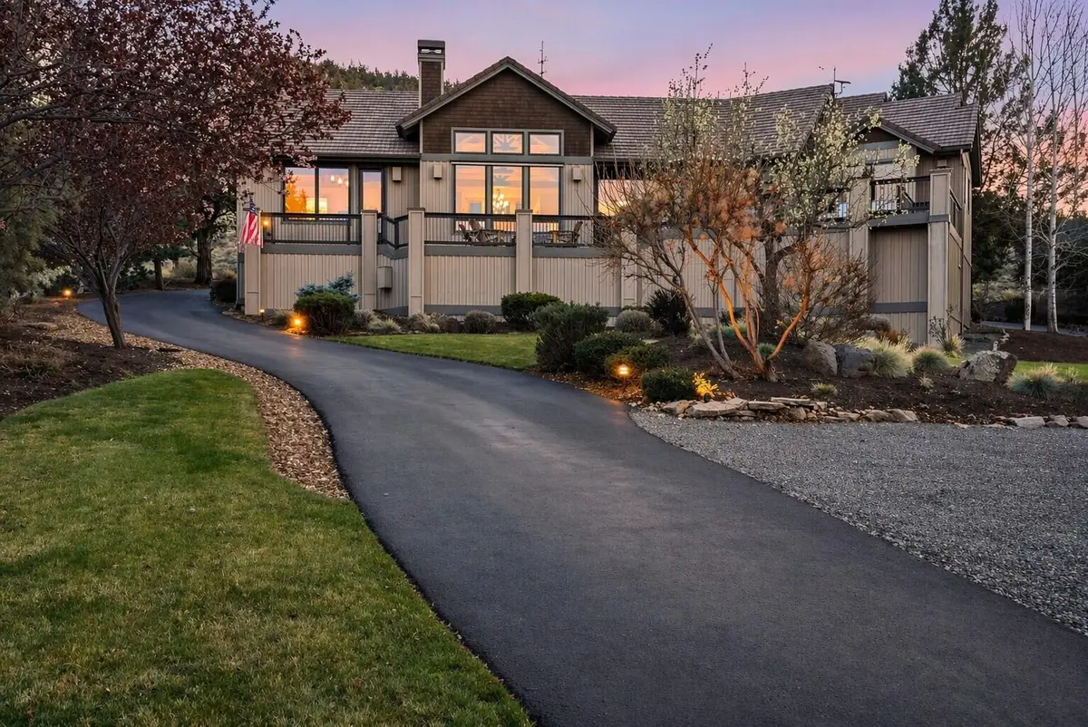 631 Sundance Ridge Court, Redmond, OR 97756 - #1