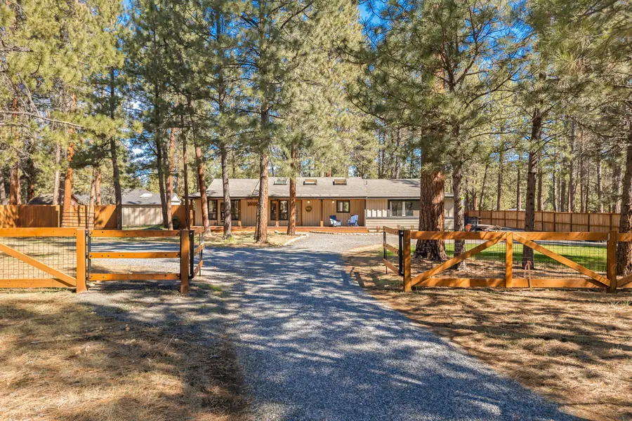 14850 Stagecoach, Sisters, OR 97759 - #3