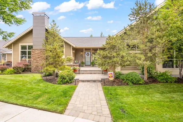 301 SE Larkspur Drive, Madras, OR 97741