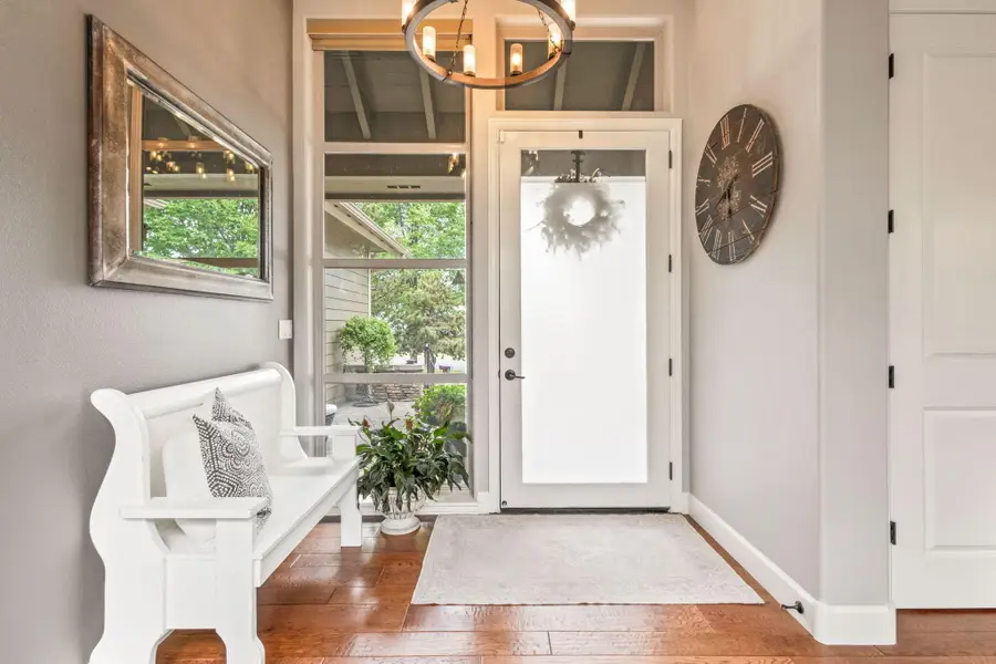 301 SE Larkspur Drive, Madras, OR 97741 - #2