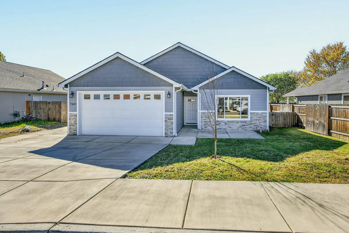7849 Cadence Lane, White City, OR 97503 - #1