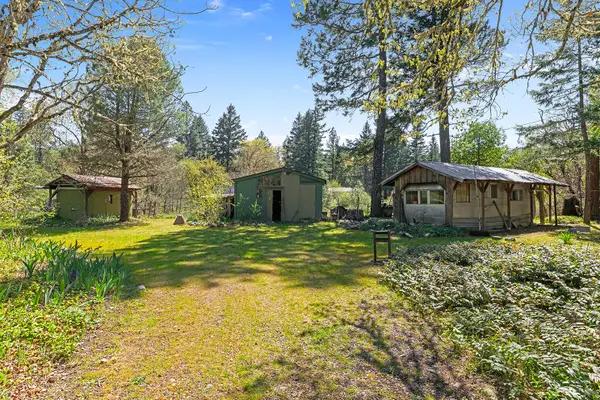 189 Finch Road, Kerby, OR 97531