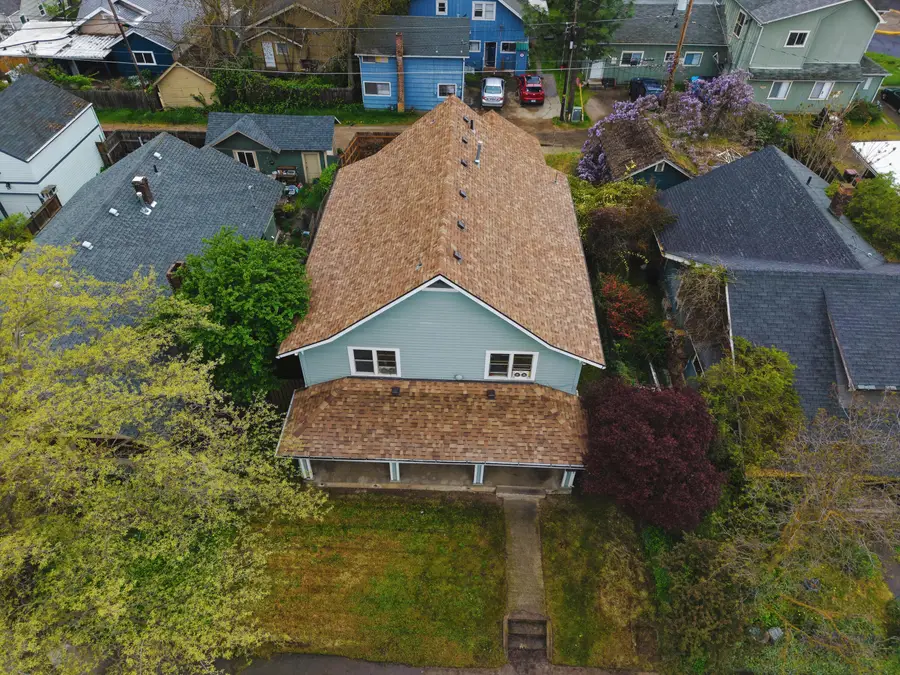 429 N Holly Street, Medford, OR 97501 - #2