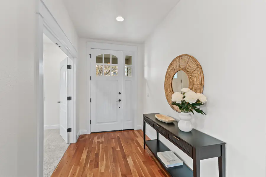 4310 Vista Pointe Drive, Medford, OR 97504 - #3